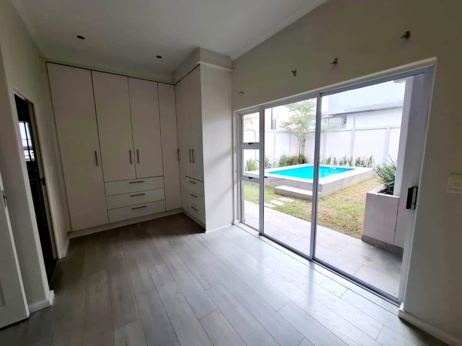 4 Bedroom Property for Sale in Parklands North Western Cape